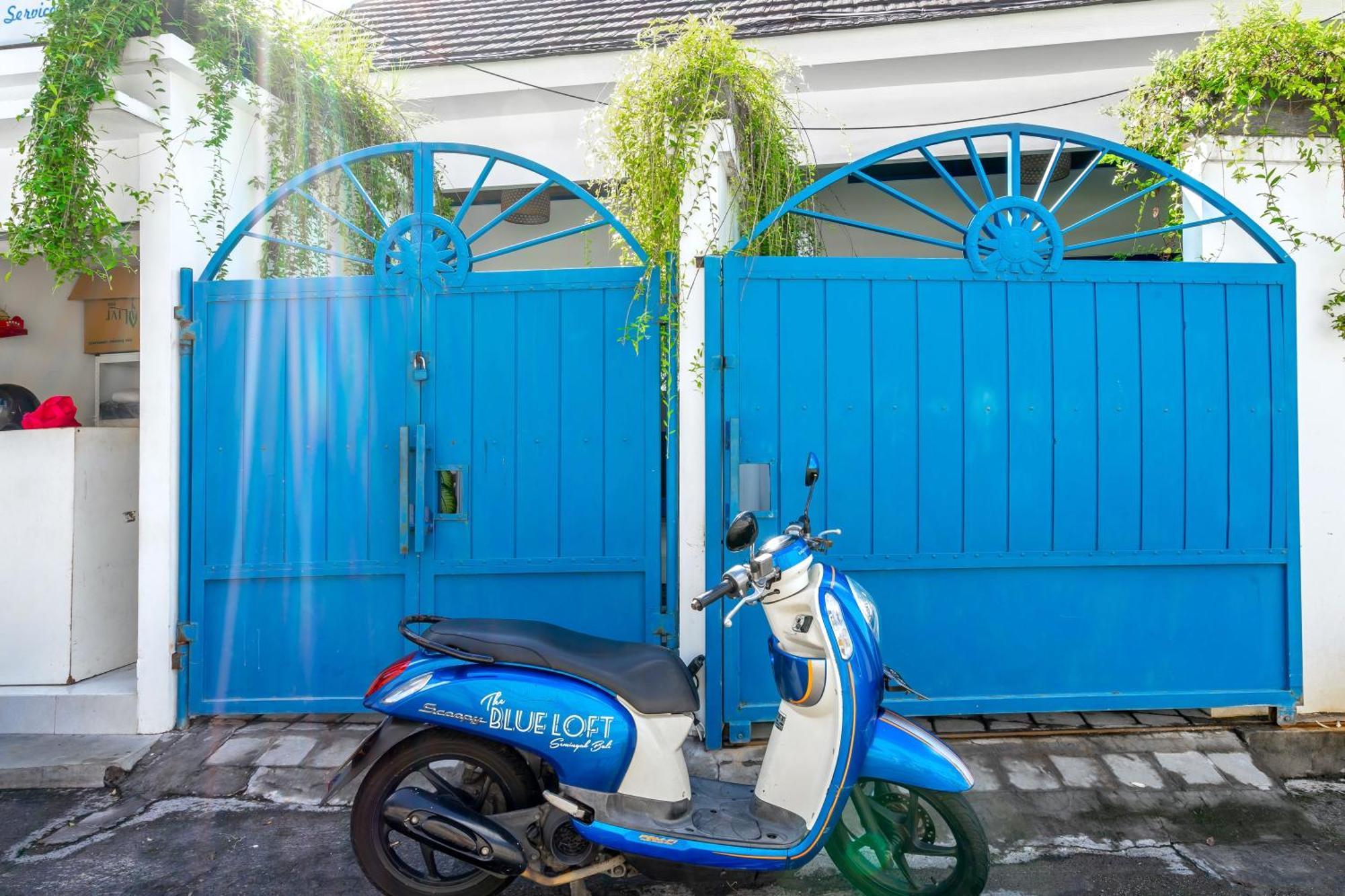 The Blue Loft Seminyak Free Scooter Daire Dış mekan fotoğraf